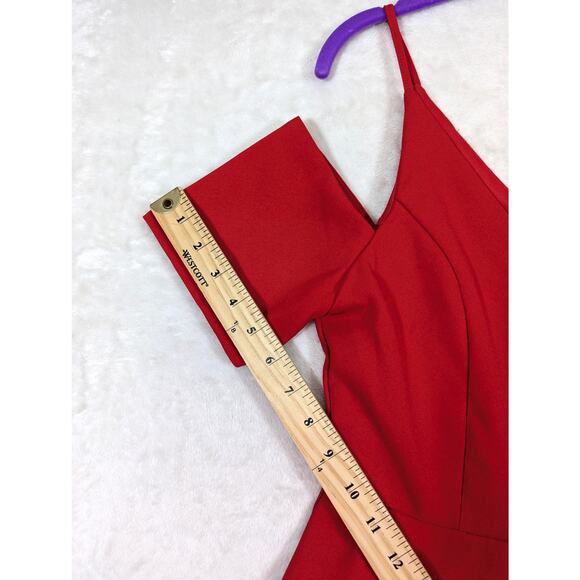 Lulu's Cold Shoulder Red Skater Dress Size Medium - Picture 13 of 14